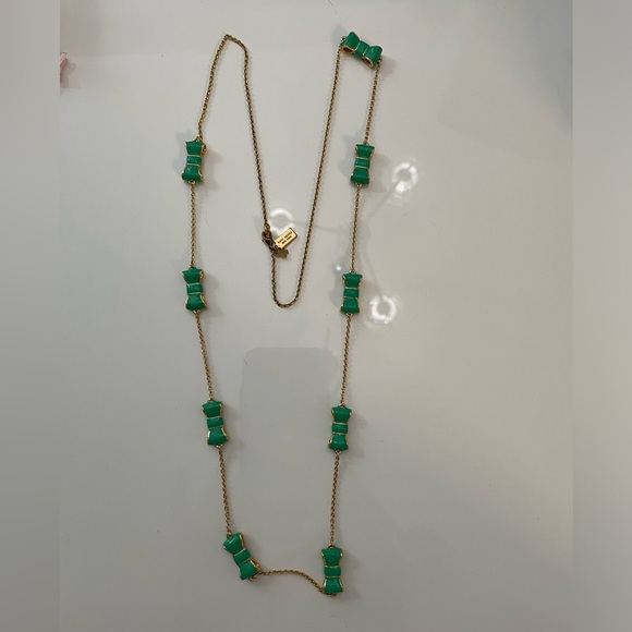 Kate Spade green bow necklace in gold - Picture 1 of 4